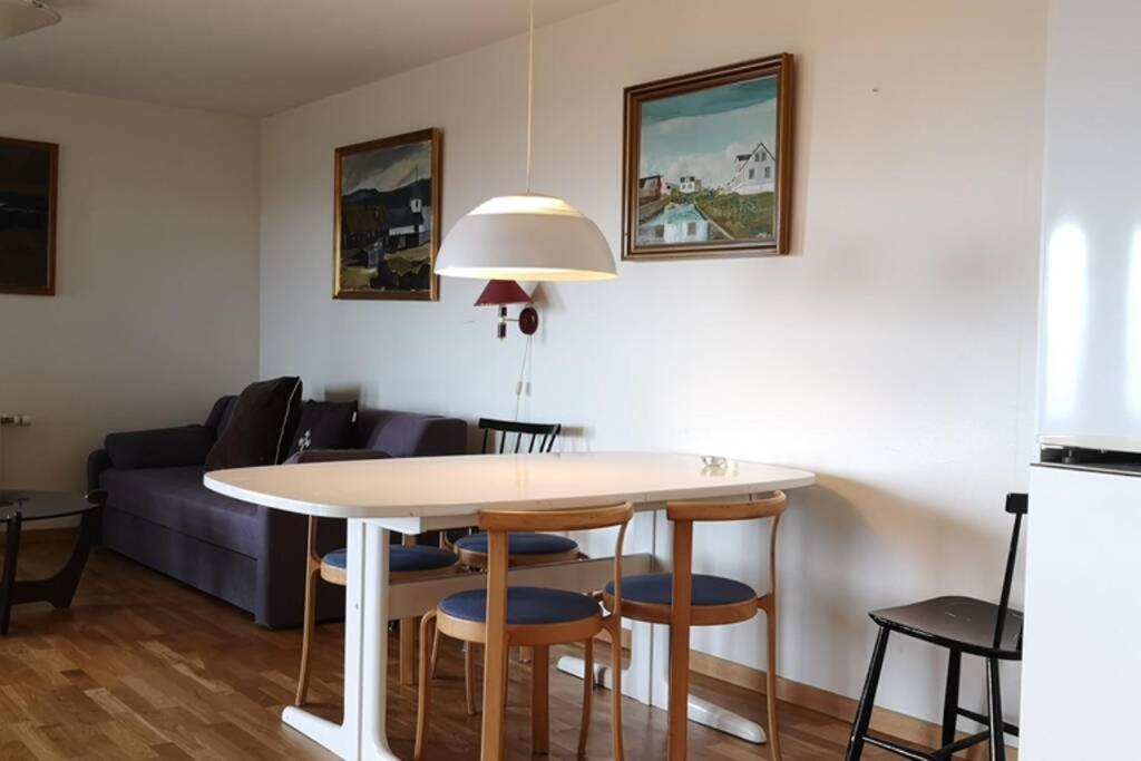 Large Apartment With Fabulous View Of 托尔斯港 外观 照片